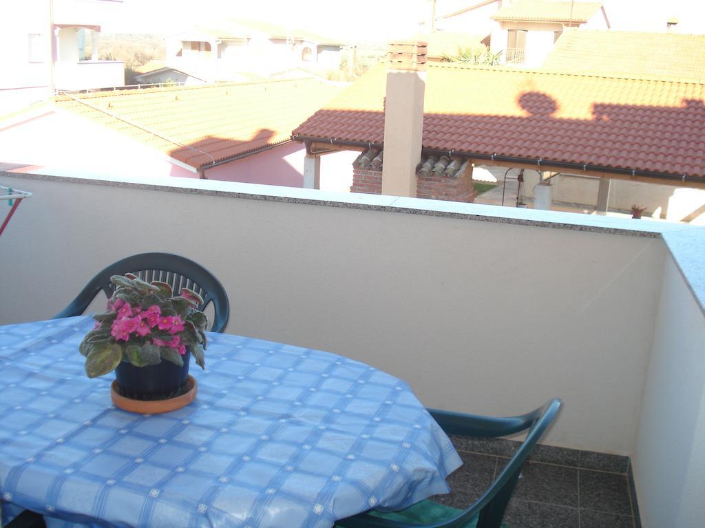 Apartments Buzleta II Fažana Стая снимка
